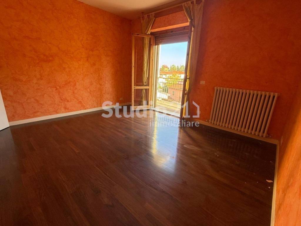 appartamento in vendita a Bucine