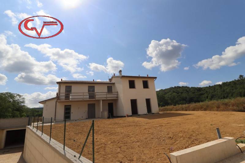 casa indipendente in vendita a Bucine