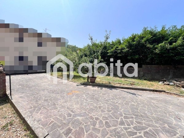 casa indipendente in vendita a Bucine in zona Torre