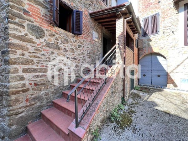 appartamento in vendita a Bucine