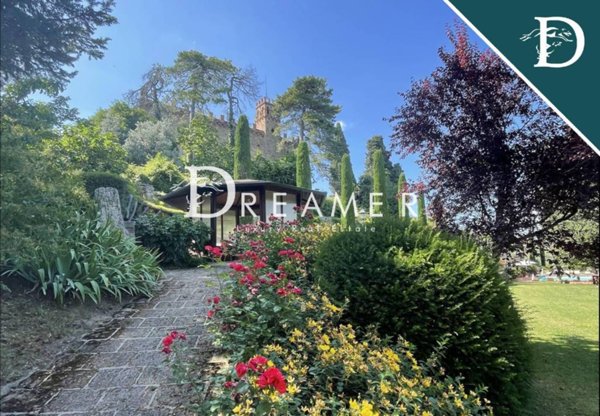 villa in vendita a Bucine