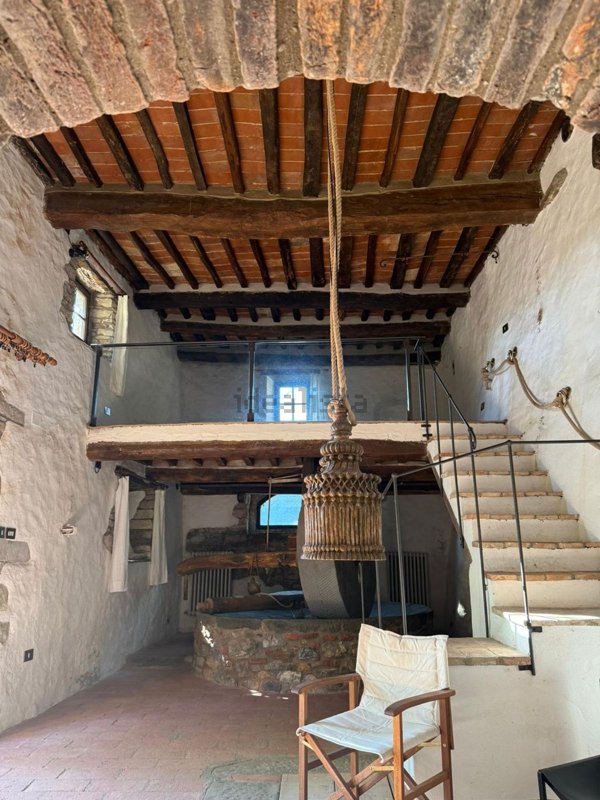 quadrivano in vendita a Bucine