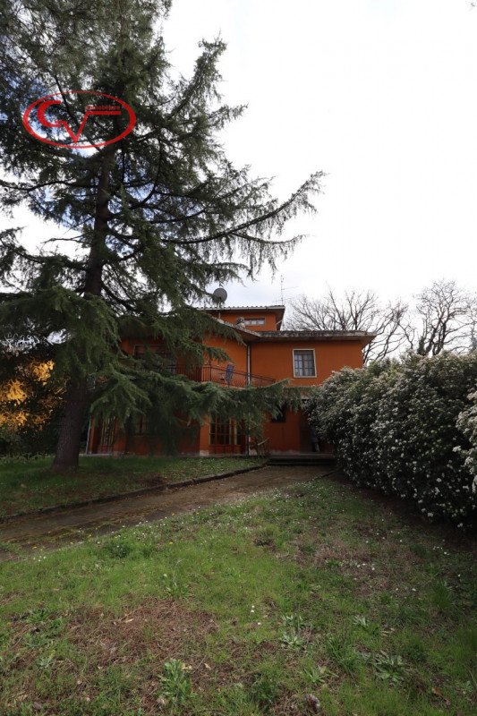 casa indipendente in vendita a Bucine