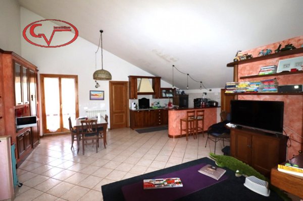 appartamento in vendita a Bucine