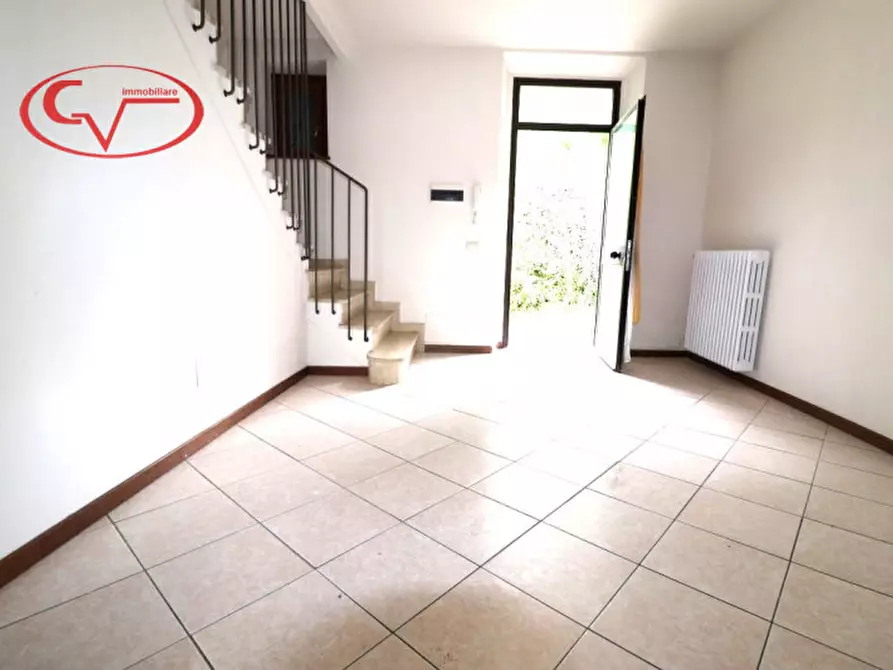 casa indipendente in vendita a Bucine in zona Ambra