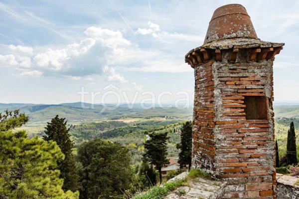 villa in vendita a Bucine in zona Montebenichi