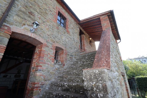 appartamento in vendita a Bucine