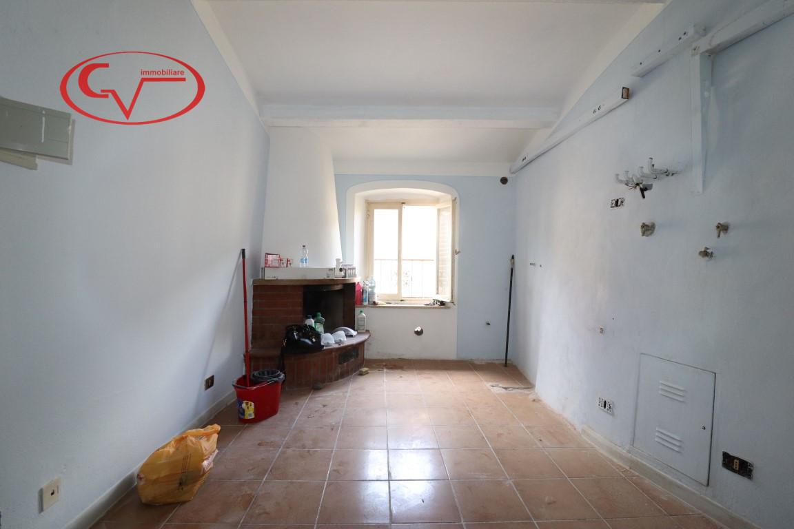 appartamento in vendita a Bucine in zona Badia Agnano