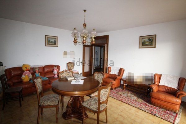 appartamento in vendita a Bucine in zona Ambra