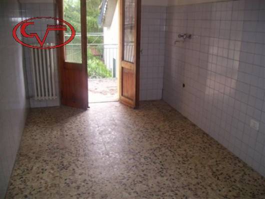 appartamento in vendita a Bucine in zona Ambra