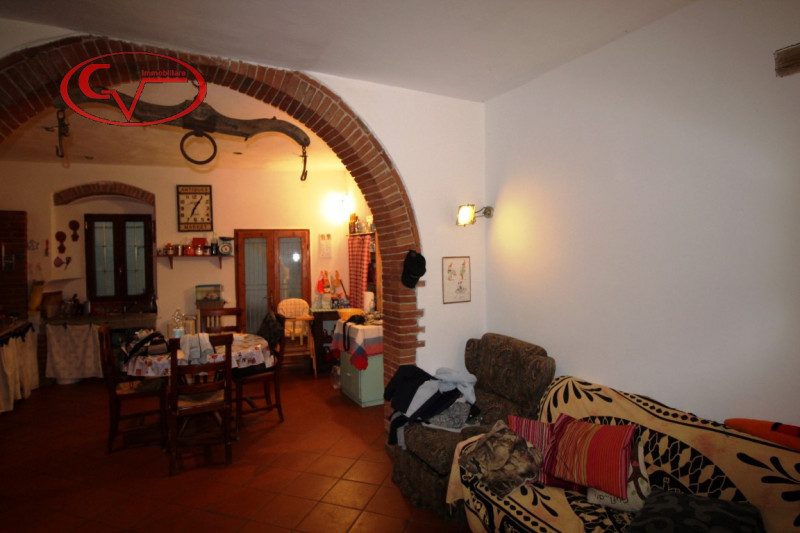 appartamento in vendita a Bucine