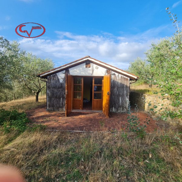 casa indipendente in vendita a Bucine in zona San Pancrazio