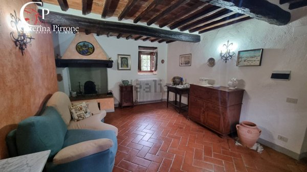 appartamento in vendita a Bucine in zona Ambra
