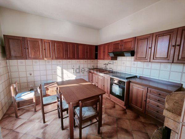 appartamento in vendita a Bucine