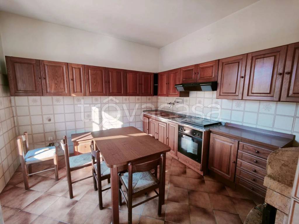 appartamento in vendita a Bucine