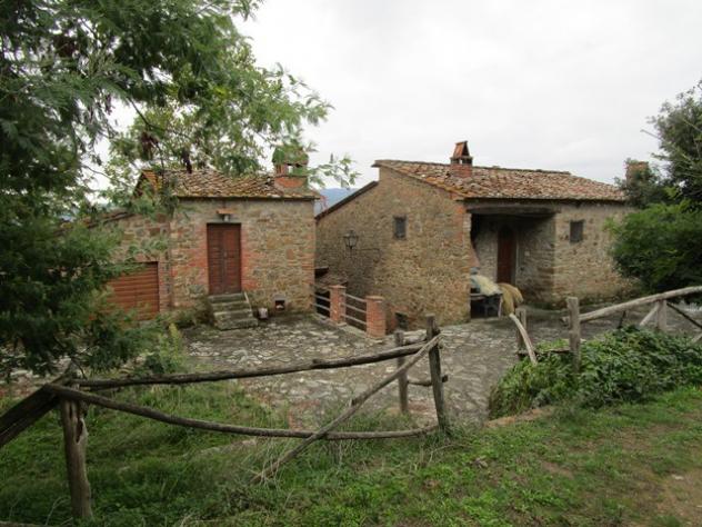 casa indipendente in vendita a Bucine