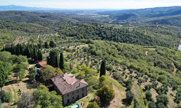 casale in vendita a Bucine