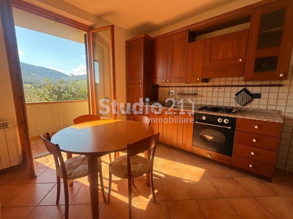 appartamento in vendita a Bucine