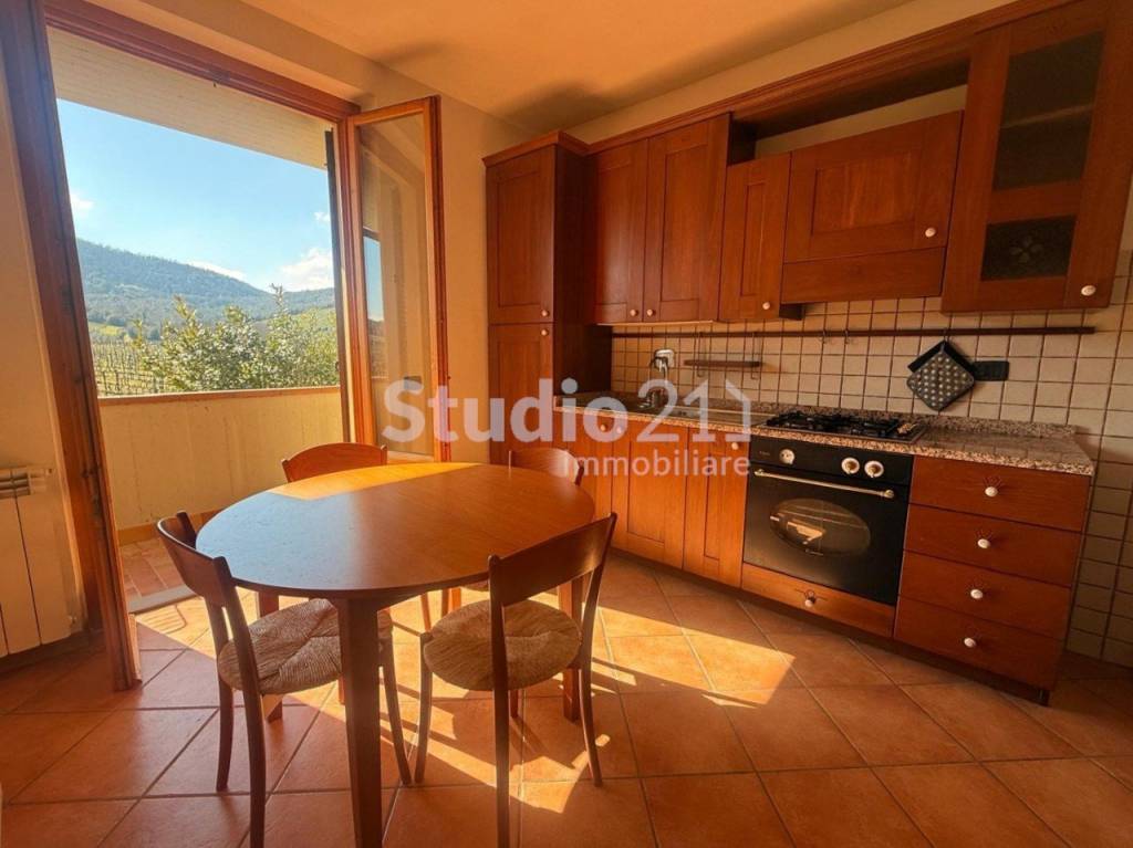 appartamento in vendita a Bucine