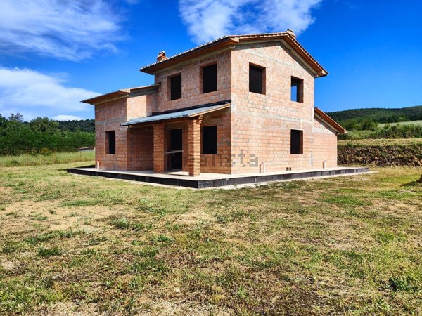 casale in vendita a Bucine