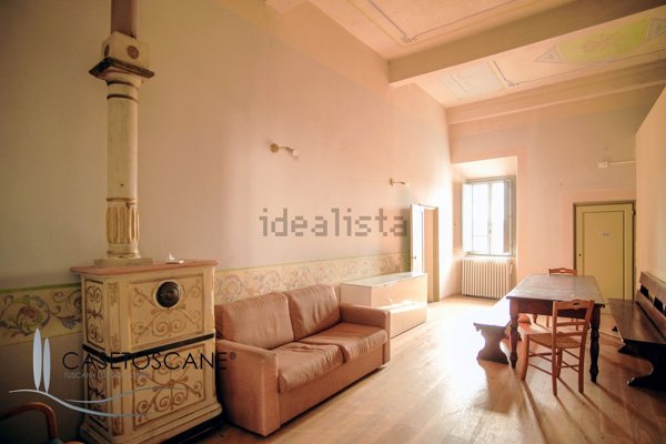 appartamento in vendita a Bucine