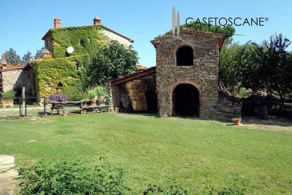 casale in vendita a Bucine