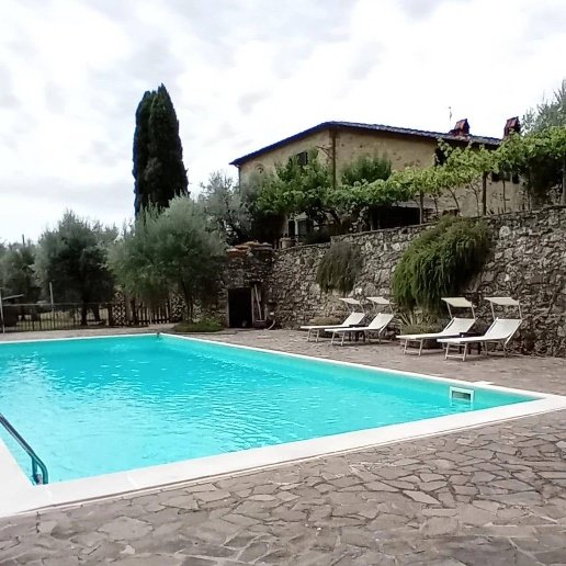 casale in vendita a Bucine in zona Ambra