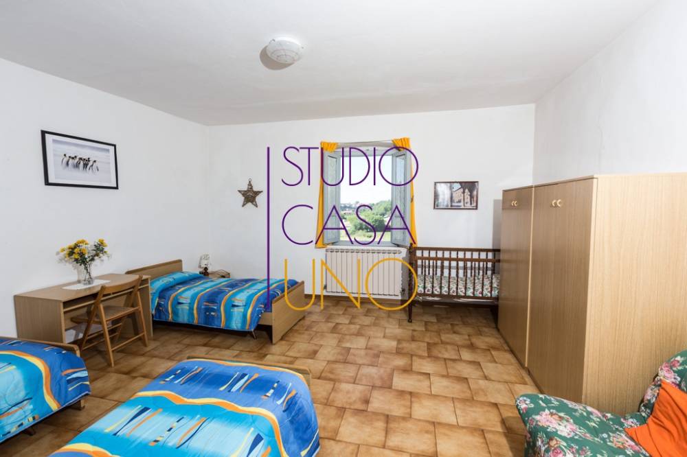 casa indipendente in vendita a Bucine in zona Ambra