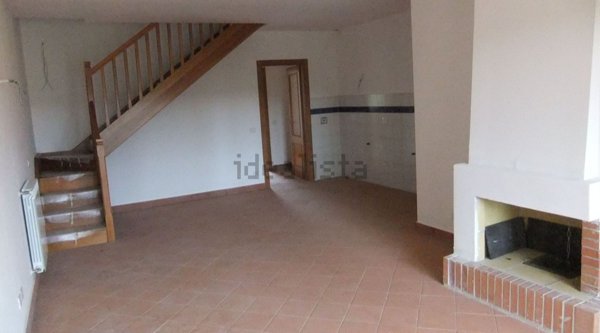 appartamento in vendita a Bucine