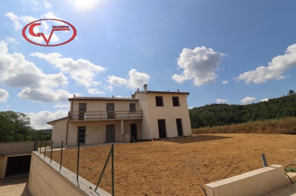 casa semindipendente in vendita a Bucine