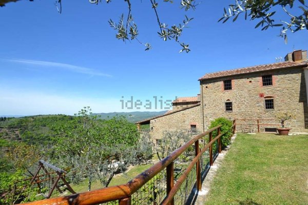 casale in vendita a Bucine