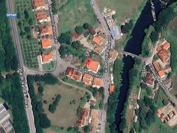 appartamento in vendita a Bucine in zona Pogi