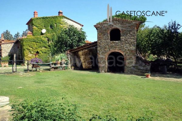 casa indipendente in vendita a Bucine