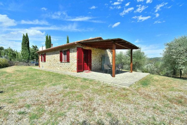 appartamento in vendita a Bucine in zona Sogna