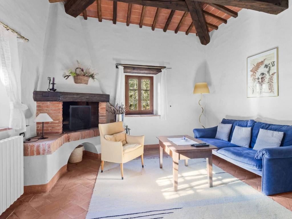 casa indipendente in vendita a Bucine in zona Sogna