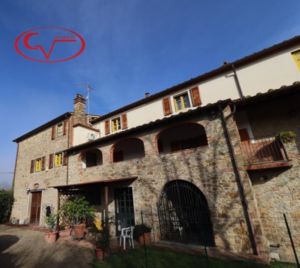 casa indipendente in vendita a Bucine