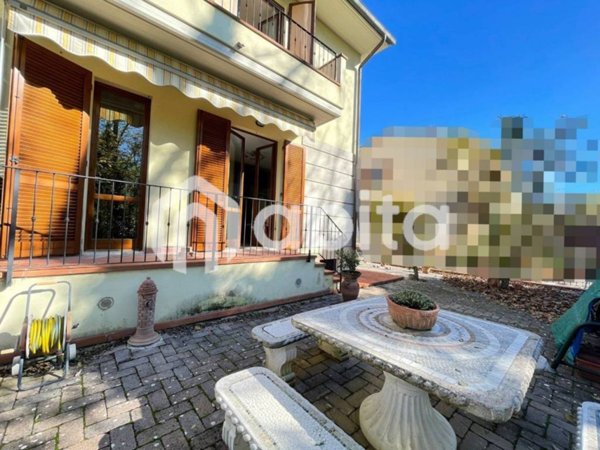 appartamento in vendita a Bucine