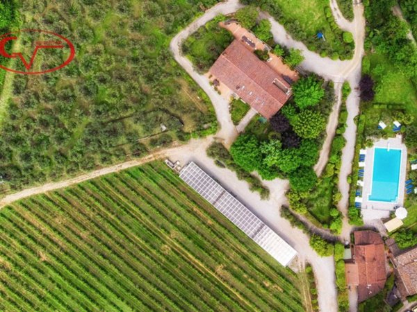 negozio in vendita a Bucine