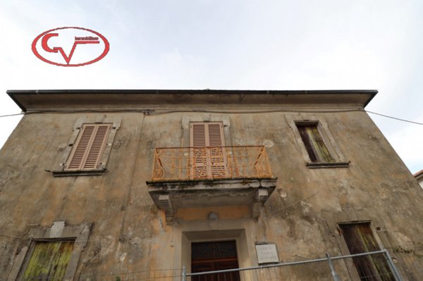 casa indipendente in vendita a Bucine in zona San Pancrazio