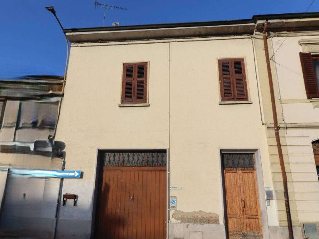 casa indipendente in vendita a Bucine in zona Ambra