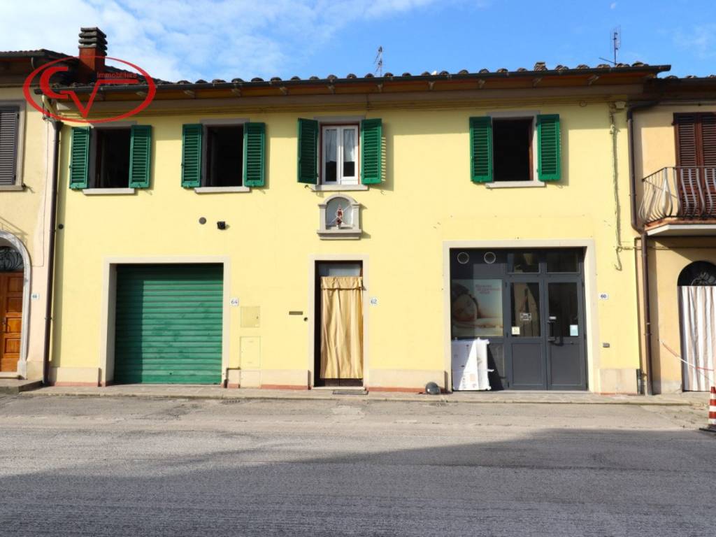 appartamento in vendita a Bucine