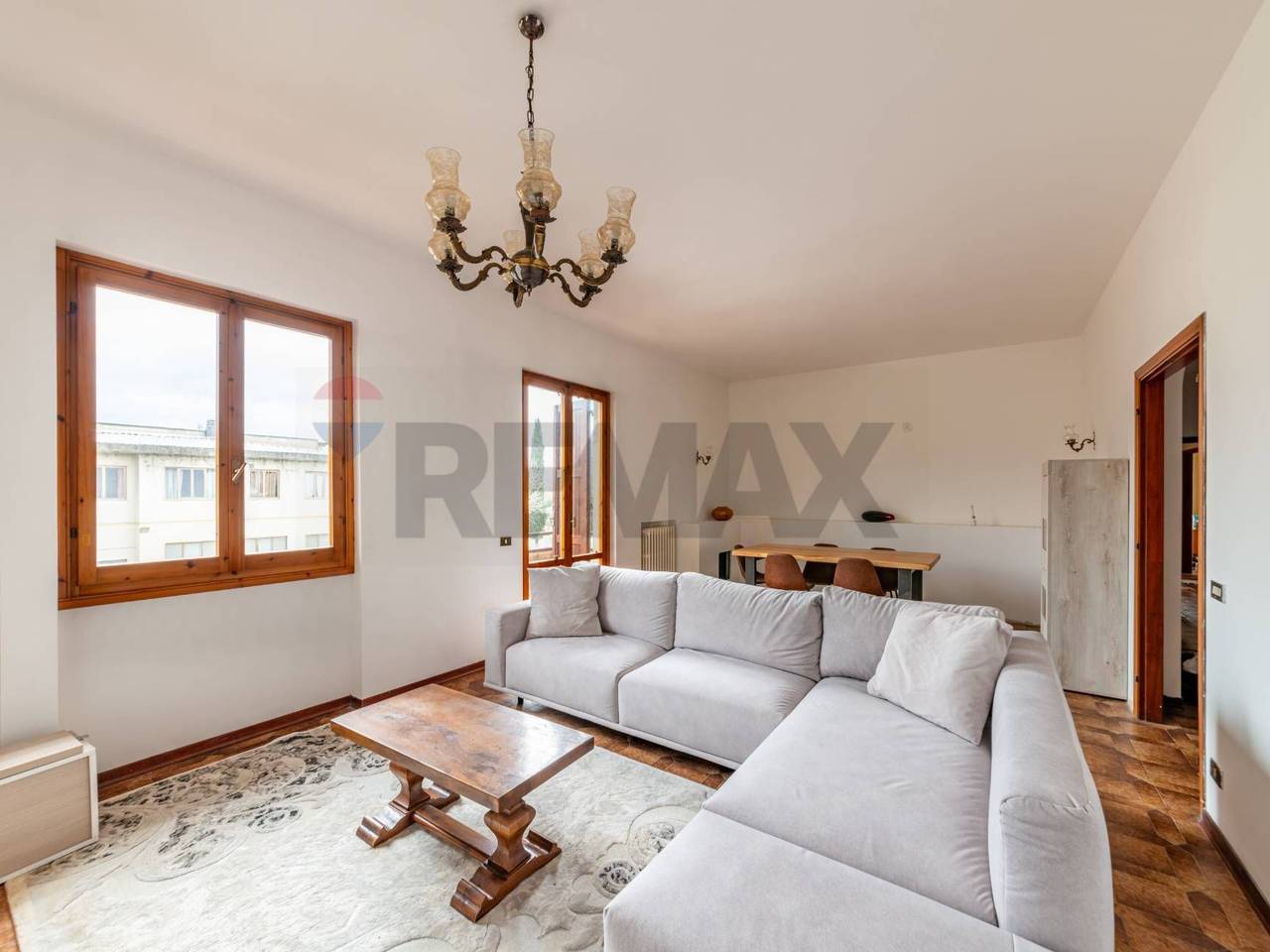 casa indipendente in vendita a Bucine