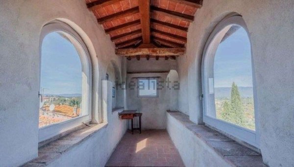 appartamento in vendita a Bucine