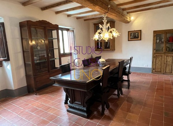 mansarda in vendita a Bucine in zona Badia Agnano