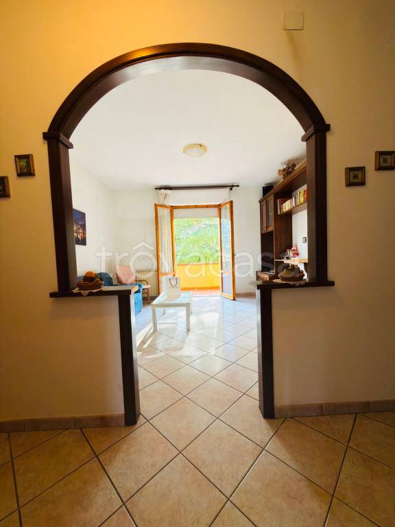 appartamento in vendita a Bucine in zona Badia Agnano