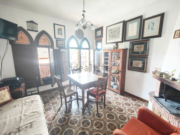 appartamento in vendita a Bucine