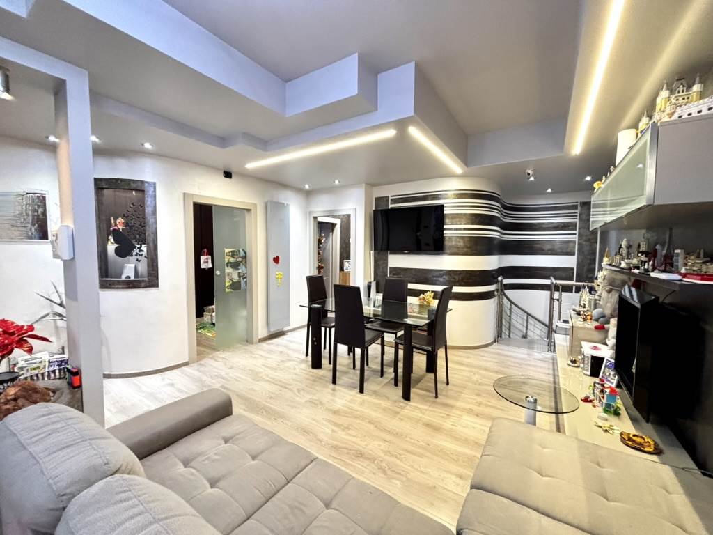 appartamento in vendita a Bucine