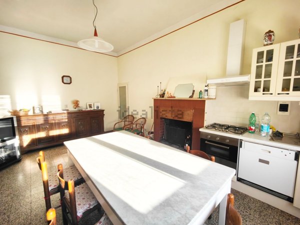 appartamento in vendita a Bucine