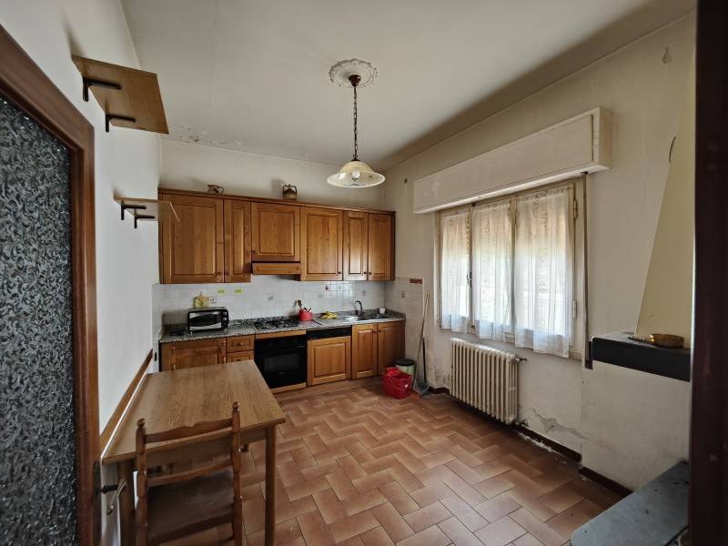 appartamento in vendita a Bucine