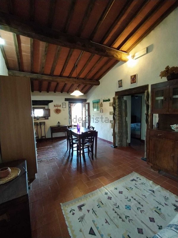 appartamento in vendita a Bucine